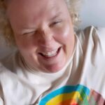 Fortune Feimster Instagram – I’ve been a bit discombobulated lately and got my days mixed up. What I’m trying to say is I sort of forgot my mom’s birthday 😬 🫣 Sorry mom! Happy Birthday!!