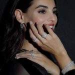 Francesca Chillemi Instagram - Love moments with @theofficialpandora #MomentsWithPandora #LovesUnboxed #ShotForPandora ad