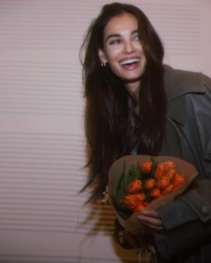 Francesca Chillemi Instagram - 🧡🌹