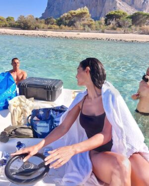 Francesca Chillemi Instagram - Saturday on set. #violacomeilmare2
