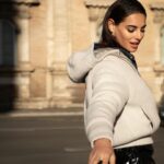 Francesca Chillemi Instagram - Spending my day off in Rome with my cozy and comfortable jacket @moorer_official #MooRER #AD