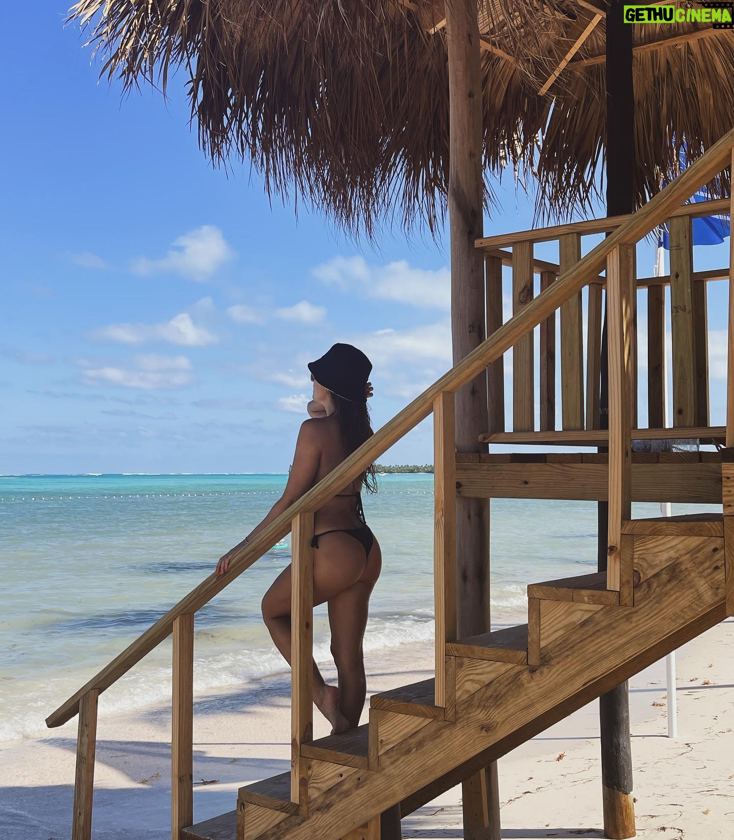 Francini Amaral Instagram - 🏝️🛟☀️ Semana de Cyber!!! Aprovecha las ofertas de SHEIN up to 90% off. Recuerda que con mi código 👉🏼 CM23091👈🏼 tienes un 15% off extra!!!! Id biquíni: 15968990 Id sombrero: 13444796 SHEINcybermonday2023 #SHEINcyberfest #shein #cubermonday #cybermondaycl