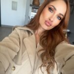 Francini Amaral Instagram - 🧡 Amo los cambios de look…. A veces lo tengo corto, a veces lo tengo largo… la magia está en las extensiones… He usado muchos tipos de extensiones y por lejos las mejores son las las adhesivas de @beautystyle_salon_ …. Fui a Perú hace un par de semanas atrás y conocí la@sucursal de Lima @beauty_style_extensiones_peru y me encantó! Chicas de Perú y Chile ! Si quieren hacer un cambio de look aquí les dejo el dato! #extensiones #extensionesdecabello #extensionesadhesivas #cabellonatural #cambiodelook