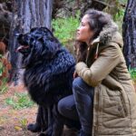 Francini Amaral Instagram - Que difícil y triste va ser escribir este post. Santo falleció en la madrugada y tengo el corazón roto. El alma partida en pedazos… no me conformo … Tan noble, tan compañero, tan baboso, tan buen perro… 7 años de mucho amor … nos dejaste millones de lindos recuerdos … Somos muchos los que lloramos tu partida Santito… eras único!!! Ahora puedes jugar con tu hermano Romeo y tu chica Boo… Te extraño y te extrañaré siempre … Te amo Santito