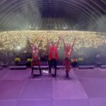 Francini Amaral Instagram - Primer concierto de la gira Axe bahía 20 años en Peru 🇵🇪 Que momento hermoso Dios mío ♥️ #axebahia #axebahia20años #giraaxebahia #axebahiaperu