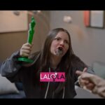 Francisca Aronsson Instagram - Aquí les dejo un detrás de cámaras 🎬 para esta escena tan loca, intensa y divertida junto a mis bellas @barbaraderegil y @carmen_madridofficial ❤️. Pueden ver la serie completa LaLola por @vix ! Disponible en USA 🇺🇸 y toda Latinoamérica! Tú ya la viste ? Que fue lo que más te gustó de la serie 👀? Gracias @vix @joshuamintzoficial @anaceliaurquidi por hacer realidad el remake de LaLola en México 🇲🇽 ! Los quiero muchísimo. Mexico City, Mexico