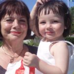 Francisca Aronsson Instagram – Feliz cumpleaños a la abuela más bella persona, cariñosa, atenta, cálida e icono. 
Te amo tanto , tanto que no puedo ni escribirlo. Eres la mejor del mundo ❤️
Por ahí me contaron que cuando llegué a casa después de nacer, te vi y me quedé pasmada contigo. Desde bebé sabía que serías de mis personas favoritas en esta tierra.