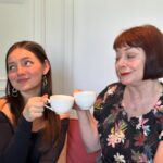 Francisca Aronsson Instagram – Feliz cumpleaños a la abuela más bella persona, cariñosa, atenta, cálida e icono. 
Te amo tanto , tanto que no puedo ni escribirlo. Eres la mejor del mundo ❤️
Por ahí me contaron que cuando llegué a casa después de nacer, te vi y me quedé pasmada contigo. Desde bebé sabía que serías de mis personas favoritas en esta tierra.
