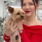 Francisca Aronsson Instagram - Nala y yo les deseamos bonita navidad ❤️🎄💫.