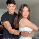 Francisca Aronsson Instagram - Una linda bachata nunca falla!! Con el @matiasochoa02 💫💛. Ya escucharon su nueva canción? “Aunque Intenté Olvidarte” me encanta 😍.