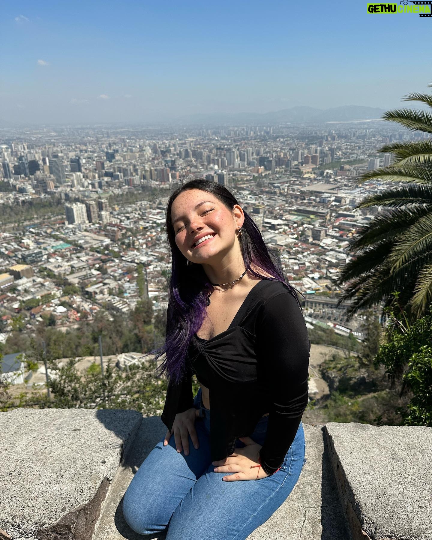 Francisca Aronsson Instagram - Que sea tan nuestro que nadie lo entienda. 🍓