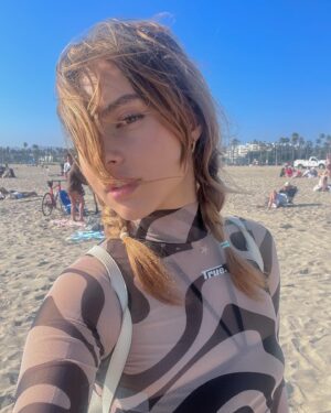 Francisca Estevez Instagram - Haven’t been on here for a while 🌊