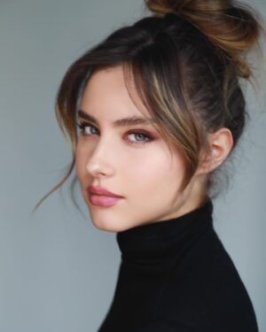 Francisca Estevez Instagram - Aquí unas nuevas 📸 
By the best: @gabrielcarvajalfoto ✨