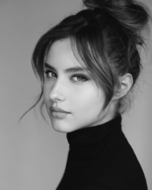 Francisca Estevez Instagram - Aquí unas nuevas 📸 
By the best: @gabrielcarvajalfoto ✨