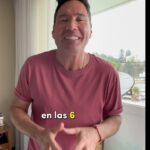 Francisco Saavedra Instagram - Mis amigos de @hushpuppiescl 🐶 querían darle un regalo a ustedes 😱 Pero con un reto especial.. Tenían 1 minuto y medio para no decir ni si ni no ¿Cómo encuentran que lo hicieron?