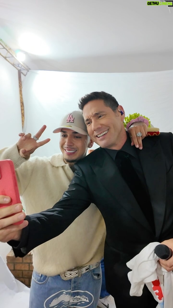 Francisco Saavedra Instagram - Misión Posible!!! Gracias @youngcister por ayudarnos a cumplir la misión de una fan!