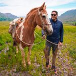 Francisco Saavedra Instagram - Solo para fanáticos de #LugaresQueHablan!! ¿Se acuerdan del nombre de este caballito? 😍😍😍 Los leo