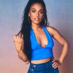 Freema Agyeman Instagram - 🏖️TOMORROW!!🦩 • • 1 day to go until you can watch DREAMLAND on @skytv! Thursday 6th April at 9pm • • Catch a new episode weekly on Sky Atlantic or the whole series on Sky On Demand or @nowtv • • International fam: 🇦🇺Australia : it launches on @binge tomorrow! • • 🇺🇸US : once I know you’ll know!! • • 🌍RoW : I’m not privy to all the distribution territories but please feel free to DM @skytv to ask! • • #Dreamland #Trish