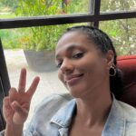 Freema Agyeman Instagram - …like a vilL’IN! Arrenarring & reconnecting amongst the last of the Summer vine. ☀️🌳🍂 And what a beautiful bright one it is today! Hope you’re feeling good during this seasonal transition - exercise/move your body, meditate, eat healthily & happily and socialise (in the flesh not just on phones!) to keep those endorphins & that serotonin flowing as we move into these darker, wintry months! (Unless you’re reading this on a different hemisphere- then happy approaching Spring/Summer!) Otherwise, embrace hunkering down to all things yummy & cosy!! Treat yo’self! 🤎🧡💛🍁 #happyautumn #mondaymusing