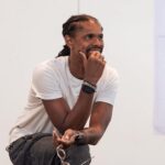 Freema Agyeman Instagram - •Posted @withregram• @lyrichammersmith Step inside the rehearsal room of #GodOfCarnageLyric coming soon from 01 Sep. @bbcdoctorwho and Dreamland star Freema Agyeman returns to the stage for this blistering dark comedy along with Ariyon Bakare (@darkmaterialsofficial), Dinita Gohil (The Father and the Assassin) and Martin Hutson (Small Island). Book tickets from £10 now at the link in our bio. 📷 @_otherrichard #YasminaReza #ChristopherHampton #GodOfCarnage #DoctorWho #HisDarkMaterials #AriyonBakare #DinitaGohil #MartinHutson #LyricHammersmithTheatre