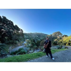 Freema Agyeman Instagram - Today I walked. And walked. 
Nature will you marry me. 🌳💚☀️
#newzealand #aotearoa #zealandia #mondaymusing