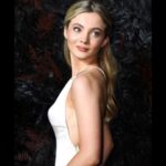Freya Allan Instagram – @juliedelibran @jimmychoo @hollyevawhite