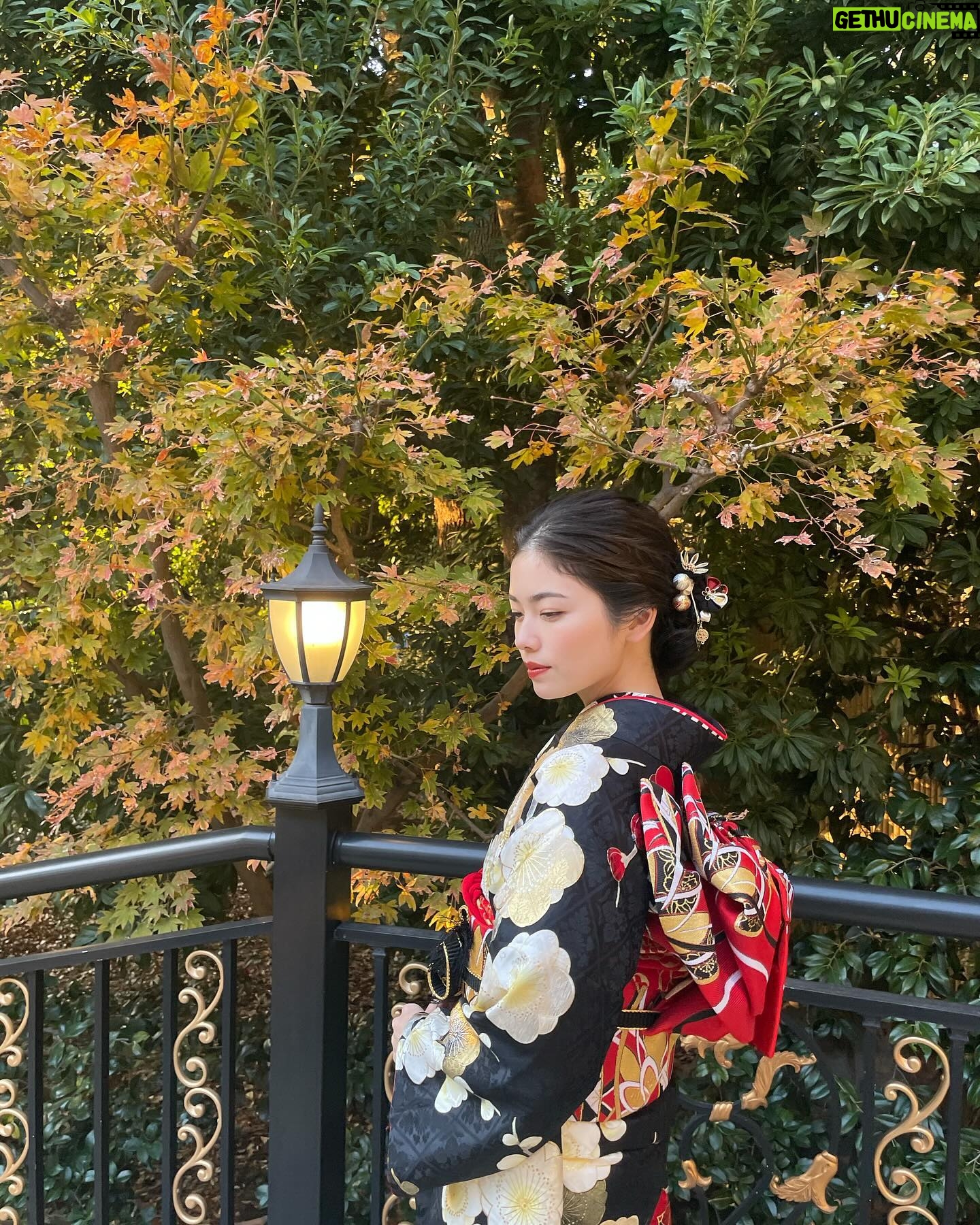Fuka Koshiba - 203.5K Likes - 皆様!
あけましておめでとうございます🎍⛩🎍
2024年も
楽しい作品を沢山お届けできるように頑張ります💪
ので、
応援よろしくお願いします😆✨
