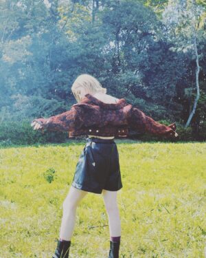 Fuka Koshiba Instagram - #鼓田ミナレのootd 
#波よ聞いてくれ