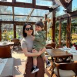 Fulya Zenginer Instagram – Beni anne yapan tüm çocuklarıma teşekkürler❤️
Hayatımdaki anlam arayışımın içini doldurdunuz evlatlarım 🧿
Ve tümm fıstık mamilerimin , tanıdığım, tanışmasakta hayatına dokunduğum, hayatıma dokunan , bi yerlerde kendi mücadelesini veren canım anneler her gününüz sağlık ve neşeyle geçsin ❤️