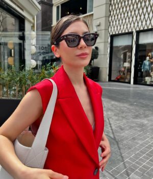 Fulya Zenginer Instagram - Kırmızının enerji yükselten bir renk olduğunu söylüyorlar ne düşünüyorsunuz ?😚
#ootd