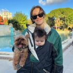 Fulya Zenginer Instagram – Beni anne yapan tüm çocuklarıma teşekkürler❤️
Hayatımdaki anlam arayışımın içini doldurdunuz evlatlarım 🧿
Ve tümm fıstık mamilerimin , tanıdığım, tanışmasakta hayatına dokunduğum, hayatıma dokunan , bi yerlerde kendi mücadelesini veren canım anneler her gününüz sağlık ve neşeyle geçsin ❤️