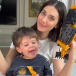 Fulya Zenginer Instagram - Erkek analarının geçmesi gereken bir sınav verdim bugün. Sonuçlarımın başarılı olmasını umuyorum👀😅 Ne diyorsunuz kaçta kaç?
