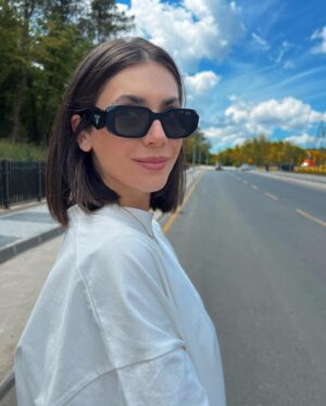 Fulya Zenginer Instagram - Bizimlesin diyor musunuz ? 🙂‍↔️
Valla ben sevdim bu kombini ☺️
#ootd