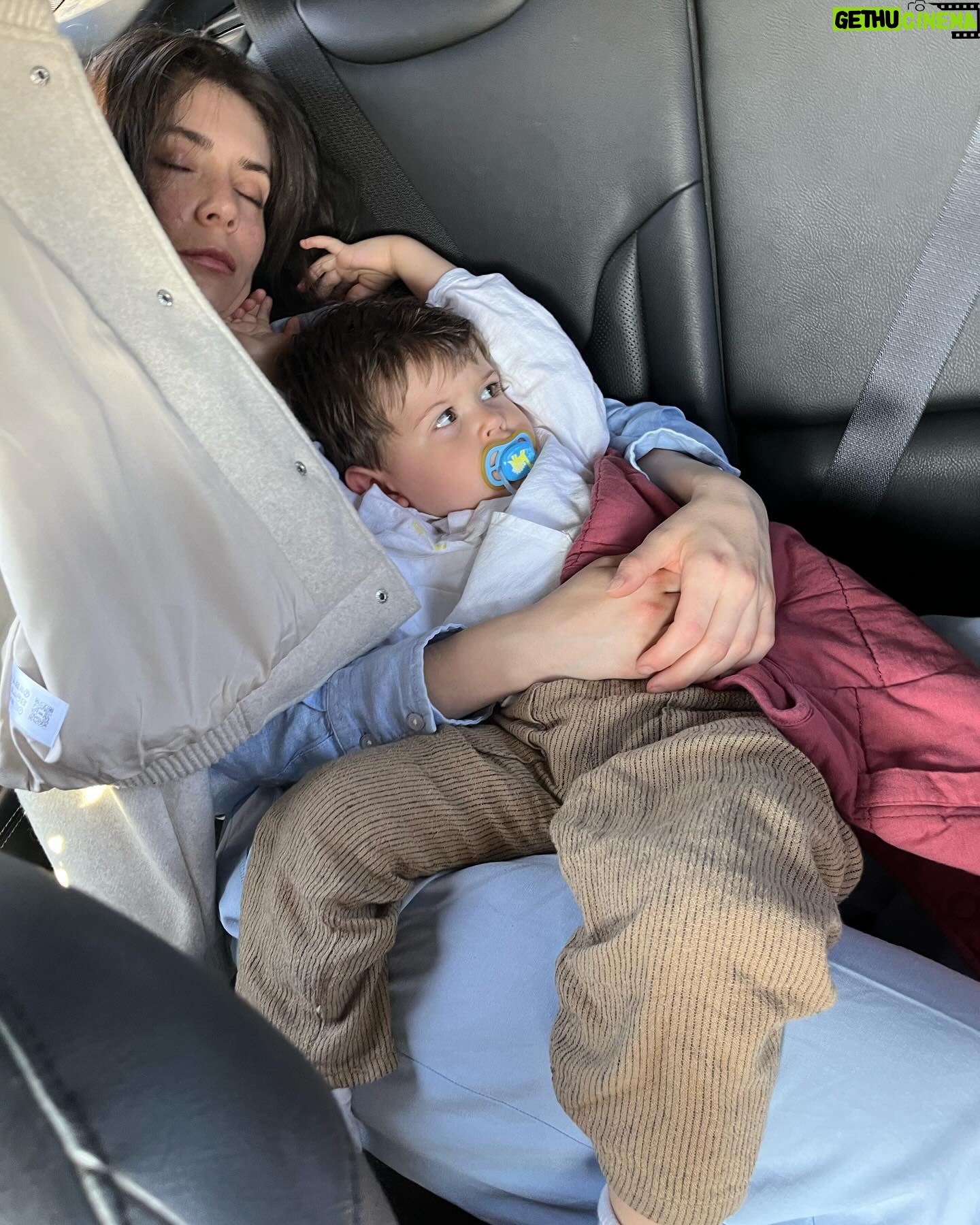 Fulya Zenginer Instagram - Bursa Dump 📌 Az ama öz foto çekmişim 👀