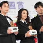 Fumi Nikaido Instagram - 石井監督、磯村くんと。 映画『月』にて報知映画賞助演女優賞を頂きました。 本当にありがとうございます！