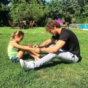 Furkan Palalı Instagram - Saat 20.00’de 2.bölümümüz başlıyor. Hazır mıyız? #benimtatlıyalanım