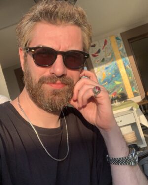 Furkan Palalı Instagram - Keep your face always toward the sunshine, and shadows will fall behind you 💫☀️🧔🏼