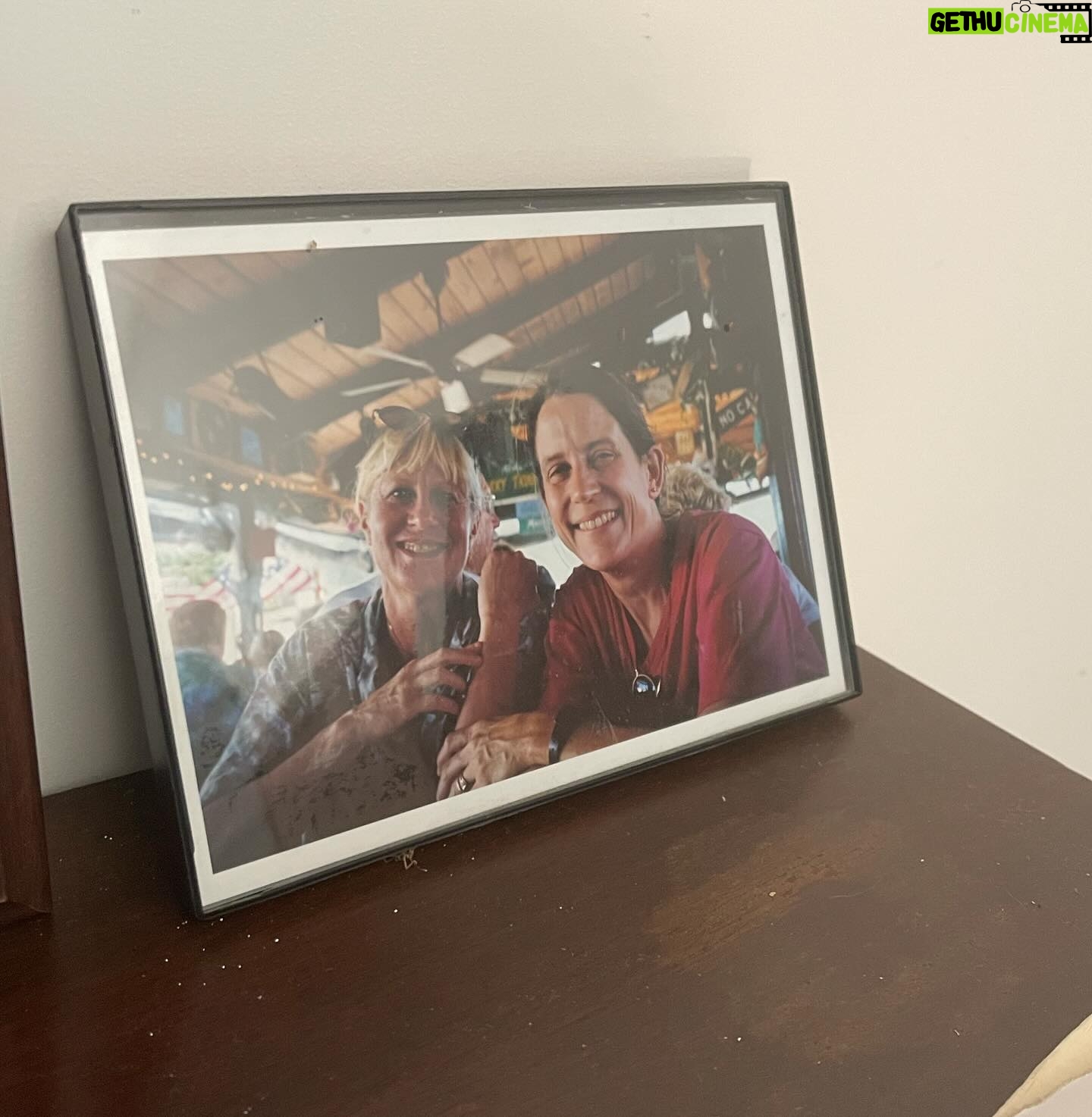 G-Eazy Instagram - My dear mama My sweet mama Nobody’s gonna hurt you Cuz Gerald’s always gonna love you 💐 Happy Mother’s Day Mom. I hope you’re looking down and you’re smiling. Miss you and love you forever.