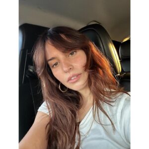 Génesis Rodríguez Instagram - Things I miss right now in no particular order
1. the bangs.
2. Charlie 
3. my guys