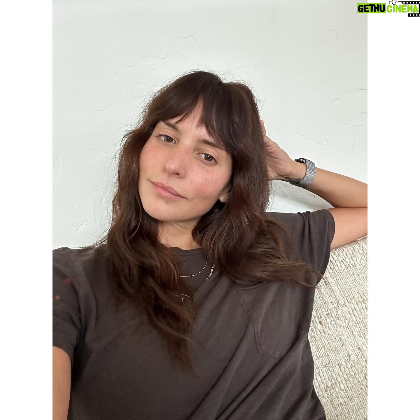 Génesis Rodríguez - 29.7K Likes - Things I miss right now in no particular order
1. the bangs.
2. Charlie
3. my guys