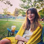 Gözde Mutluer Instagram - Havlu hertürlü hayat kurtarır. Sanırım yeni sabitim plaj havlusu oldu. Bugün @tugcekepp le kalamışta hasret giderdik, tuğçe çekti bunları.