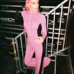 Gülşen Instagram - Gel de unut başını sonunu. 🎀🐥🎀 #backstage 30/08/2023
