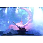 Gülşen Instagram – Harbiye’de dün akşam yaşananlara ay ve yıldızlar şahit.
Bu fotoğraflar, izi hiç silinmeyecek bir günden, birbirimize olan aşkımızı tekrar tekrar ilan edişimizin sadece bir kaç yansıması..
Sizi çok seviyorum.
🌙✨🌞☁️