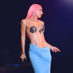 Gülşen Instagram - İzmir, Aşığım, hayranım her bir zerrene..🧜‍♀️
