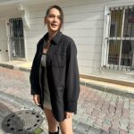 Gülsim Ali Instagram - Saçları rüzgar vu vu vu 💨
