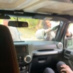 Gülsim Ali Instagram – Hissetiklerimi dile dökmek çok zor. 
Bu yüzden size karşıma çıkan ve hissetiklerimi bir nebze olsa ifade eden cümleleri yazıcağım:
“ Duygular her zaman anlatılamaz. Bazen, bazı duyguları anlatamayacak kadar içten yaşarsın; bazen de bakışlarınla ifade edecek kadar derin. Duygusal insanlar zayıf değil, güçlü insanlardır. “
Başlangıcı olan her şeyin bir sonu vardır. Mehmetçiklerimizin zorlu mücadelesini anlatan, ve ekranalara en iyi şekilde yansıtmaya çalışan Yapımcımız @mehmetbozdag ‘a , sevgili eşi @aslizeyneppekerbozdag ‘a ve @trt1 ailesine  teşekkürlerimi sunmak isterim 💐 Senaristlerimiz Atilla Engin , @bereliadam ve Selman Kılıçaslan elinize kaleminize sağlık 💐 
Kamera önü ve arkasında bulunan tüm arkadaşlarım, iyiki birlikte çalıştık.. Tüm canlandırdığım karakterlerin yeri bende ayrı, ama Nadia 💥 ahh sen bir başkaydın. Çok güçlü, ama ayni zamanda çokta narin. Sevdikleri için her şeyi feda eden, doğruluğun peşinden giden Nadia’m … Diyorum ya Nadia İvanov’a anlatılmaz yaşanır.. Ateş kızım… benim için, bizim için çok çok özelsin ♥️ En en sevdiğim karakter, en sevdiğim hikaye ve en değer verdiğim ekip ( aile ) arkadaşlarım. Çok güzel anılar ve değerli insanlar biriktirdim. Çok büyük emek verildi, çok ter döküldü ama değdi. Hiç birinizin ismini buraya yazmak istemem, ama bilin ki sizi ben kalbime kazıdım 🤍♾️ 
#AlSancakdizisi