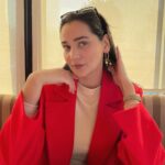 Gülsim Ali Instagram – Hem de kırmızı 🌹
Yeni bir gün, güzel bir gün, yeni yollar, yeni atılıcak adımlar 😇🧿
