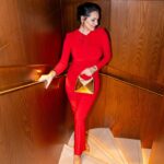 Gülsim Ali Instagram - Red power 🌹✨
