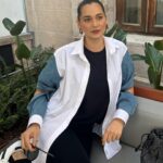 Gülsim Ali Instagram - Uzaklara dalıp gitme adlı çalışma 🦋