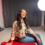 Gülsim Ali Instagram – Güzel fotoğraf çeken birini bulmuşum, brakırmıyım 💃🏻